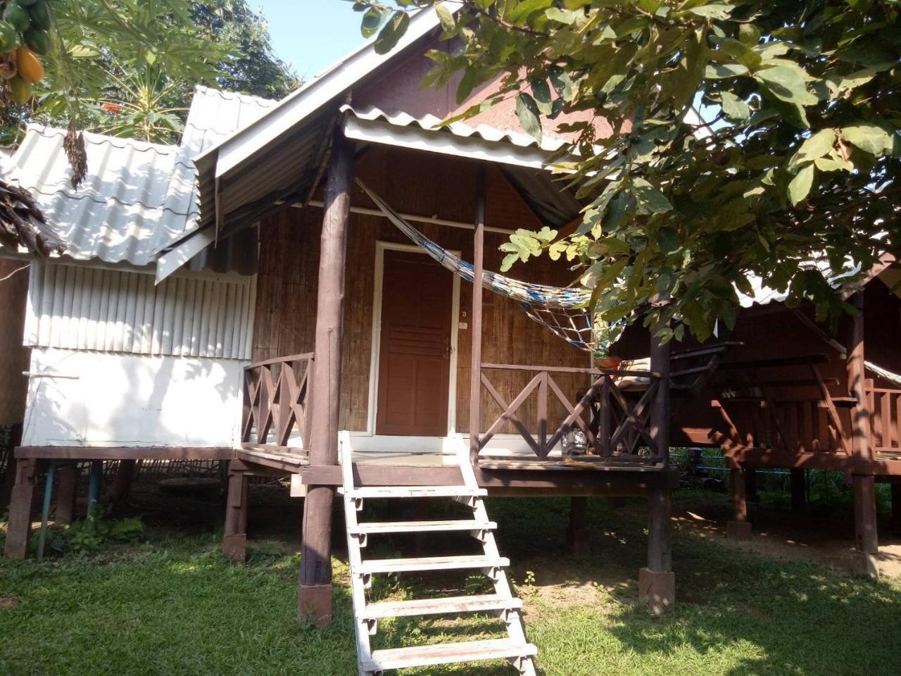 Отель Family Hut Пай Экстерьер фото