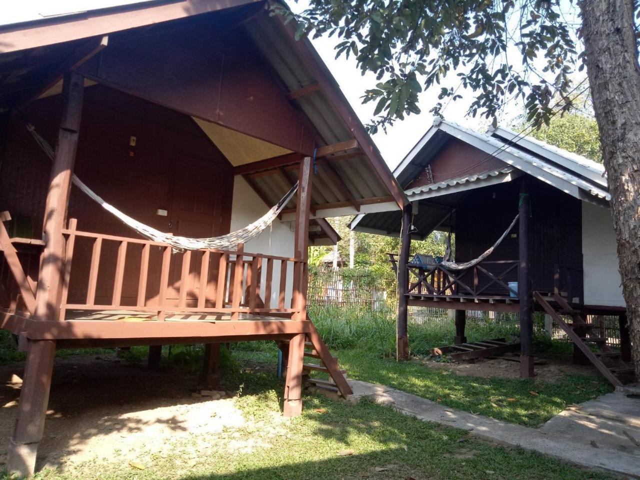 Отель Family Hut Пай Экстерьер фото