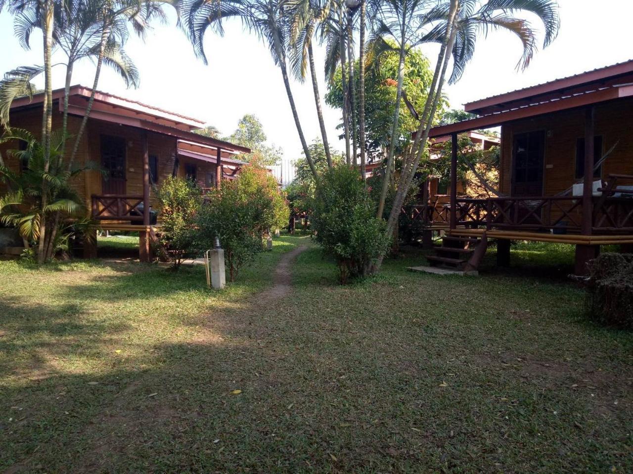 Отель Family Hut Пай Экстерьер фото